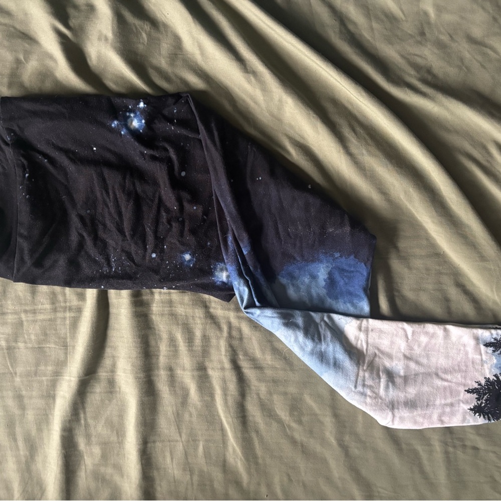 LuLaRoe Black and Blue Galaxy Leggings